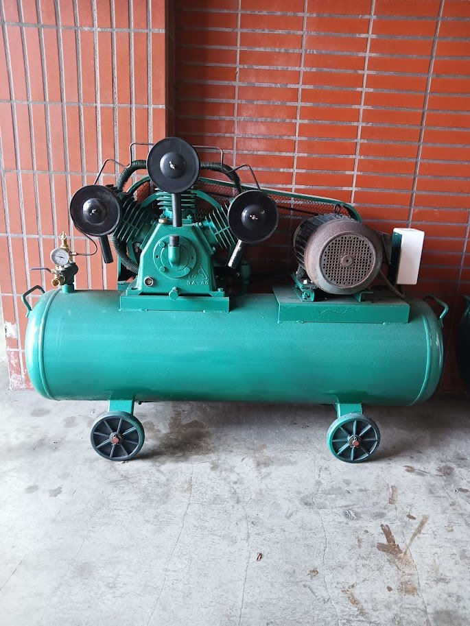 中古5HP半自動空壓機